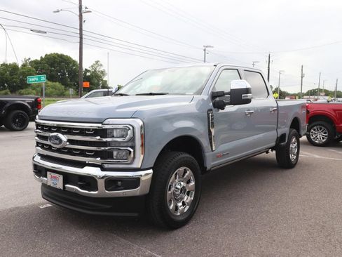 New 2026 Ford F250 King Ranch w/ Chrome Package AWD/4WD image 7