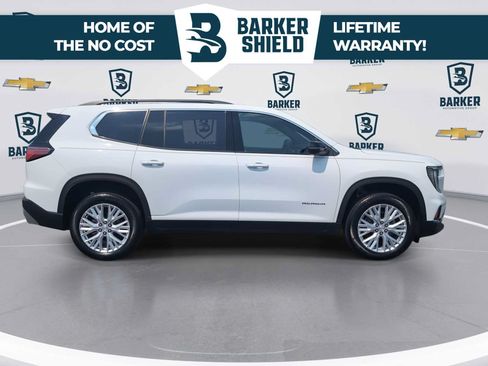 Used 2026 GMC Acadia Elevation w/ Elevation Premium Package FWD image 9
