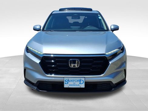 Used 2023 Honda CR-V EX image 2