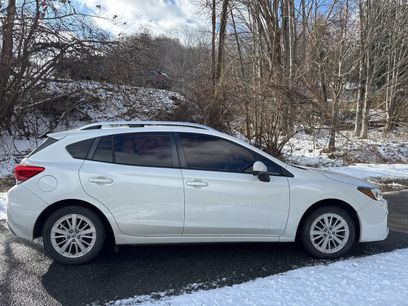 Used 2017 Subaru Impreza 2.0i Premium w/ BSD & Rcta/SRF/Eyesight