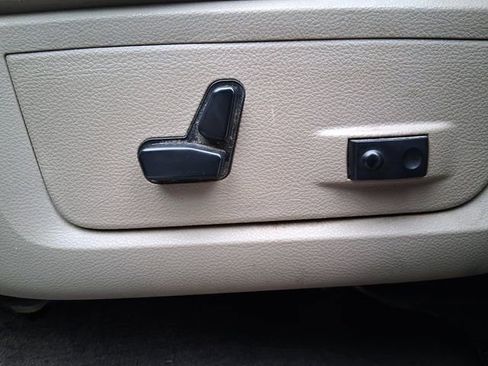 Used 2011 RAM 1500 Outdoorsman image 12