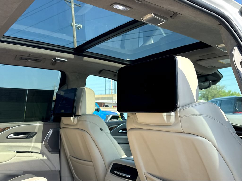Used 2024 Cadillac Escalade Sport Platinum AWD/4WD image 10