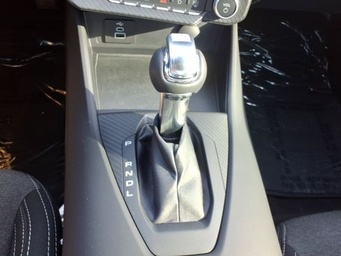 Used 2025 Ford Mustang Coupe RWD image 20