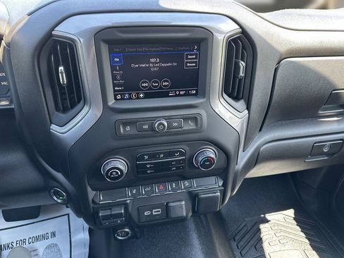Used 2025 Chevrolet Silverado 2500 Custom w/ Custom Convenience Package AWD/4WD image 16