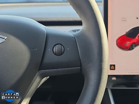 Used 2019 Tesla Model 3 Standard Range Plus image 39