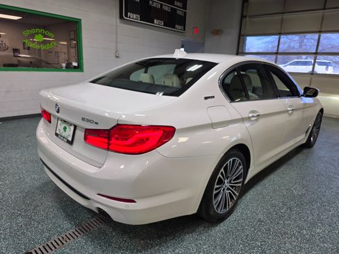 Used 2018 BMW 530e xDrive image 6