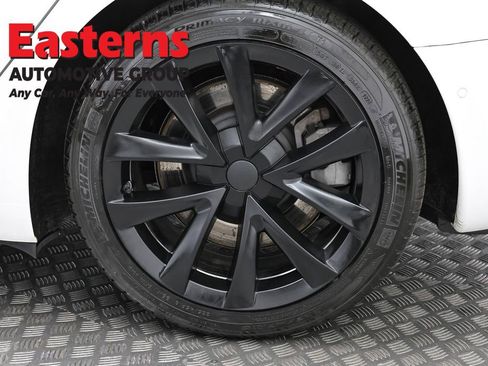 Used 2021 Tesla Model 3 Standard Range Plus image 30