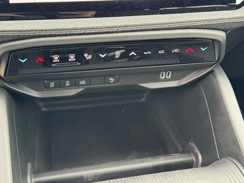 New 2026 Jeep Cherokee Laredo AWD/4WD image 21