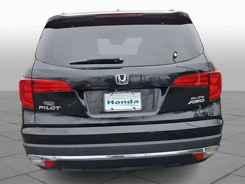 Used 2017 Honda Pilot Elite image 7