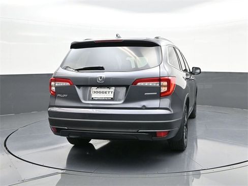 Certified 2022 Honda Pilot Special Edition image 11