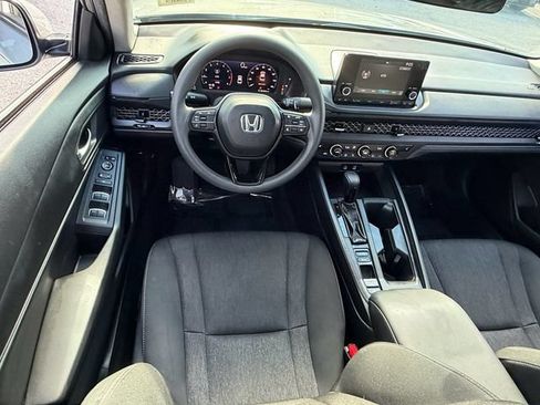 Used 2023 Honda Accord EX image 14