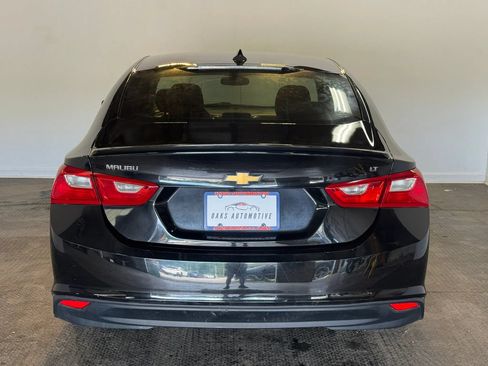 Used 2017 Chevrolet Malibu LT FWD image 5