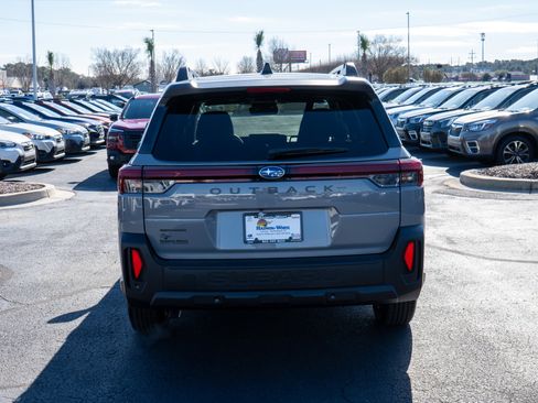 New 2026 Subaru Outback Limited image 4