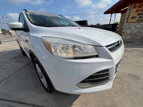 Used 2013 Ford Escape SE AWD/4WD image 3