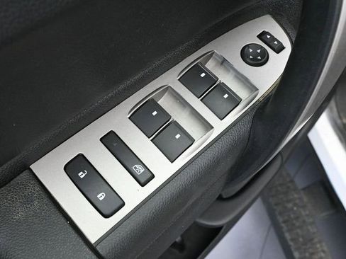 Used 2010 Chevrolet Silverado 2500 LT image 19