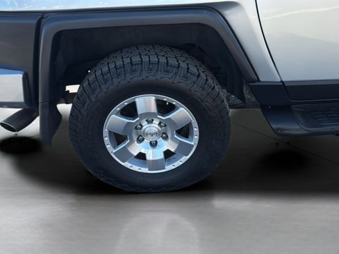 Used 2007 Toyota FJ Cruiser 4WD w/ Upgrade Pkg 2 image 35