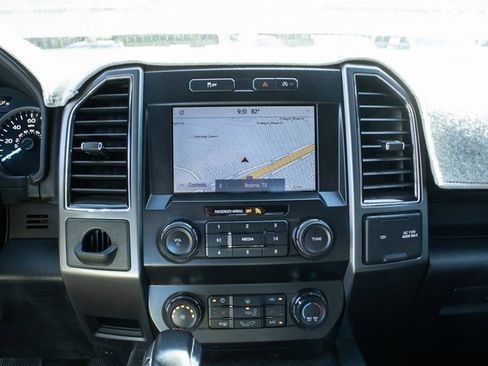 Used 2020 Ford F150 XLT w/ Equipment Group 302A Luxury image 14