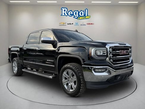 Used 2018 GMC Sierra 1500 SLT AWD/4WD image 1