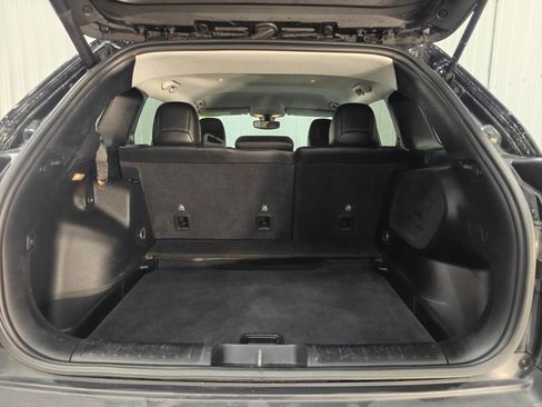 Used 2020 Jeep Cherokee Limited image 29