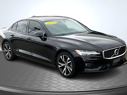 Used 2019 Volvo S60 T6 R-Design