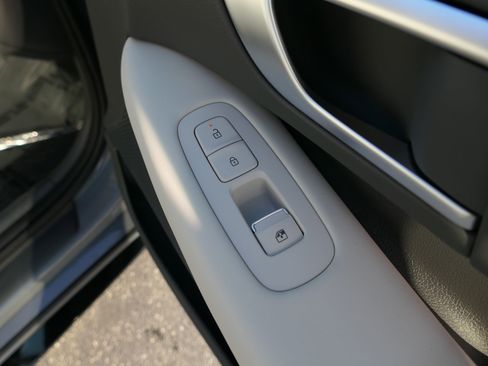 Used 2026 Hyundai Sonata SEL FWD image 15