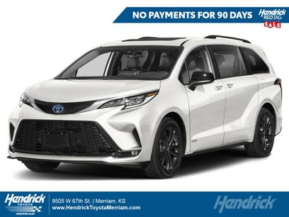 New 2025 Toyota Sienna XSE