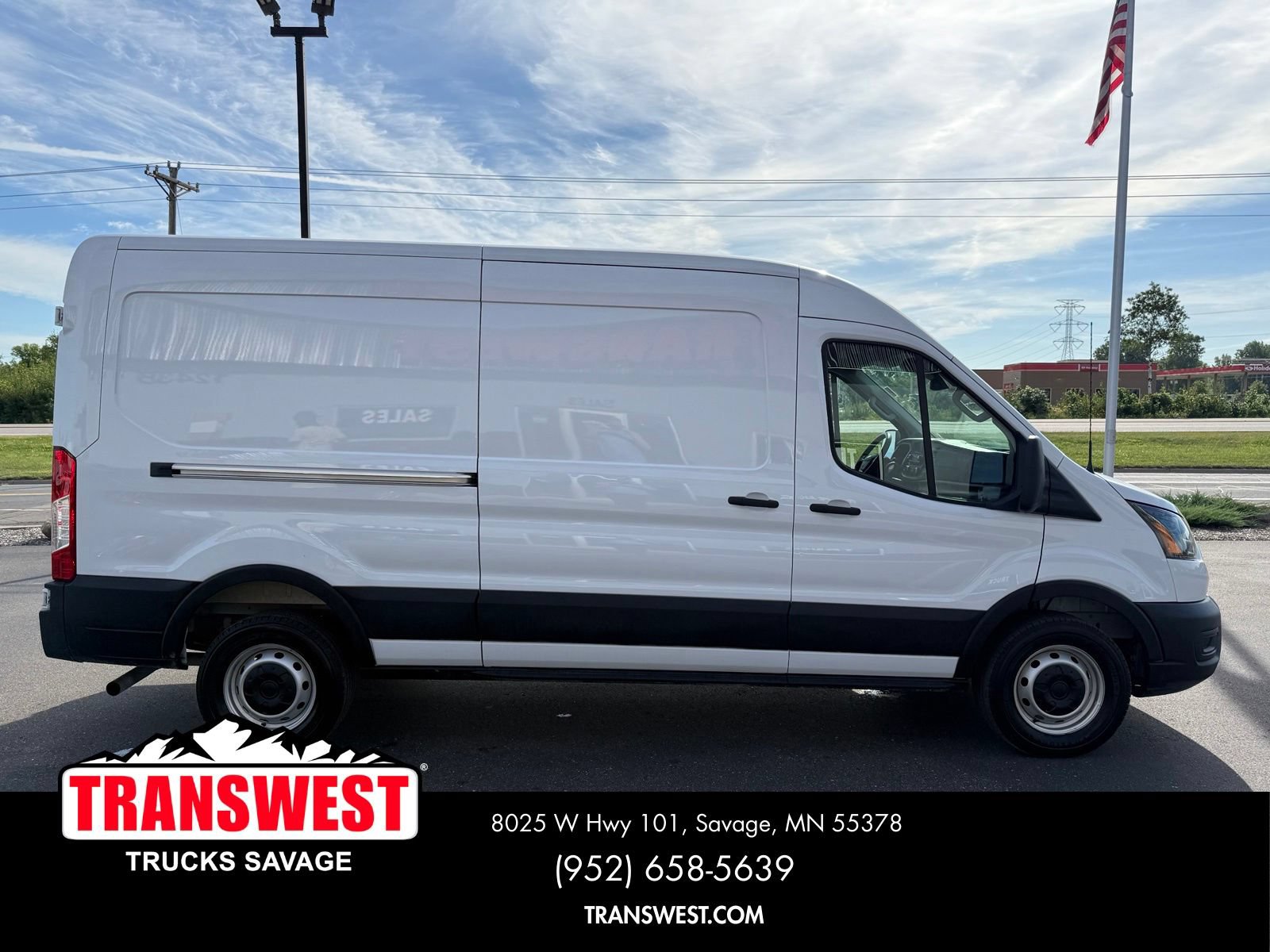 Used 2025 Ford Transit 250 148 Medium Roof RWD image 15