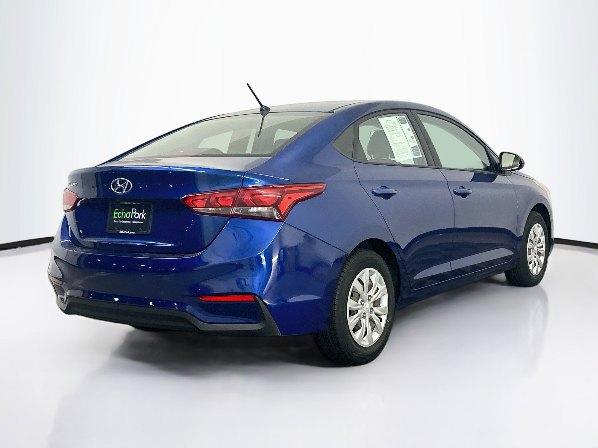 Used 2020 Hyundai Accent SE FWD image 9