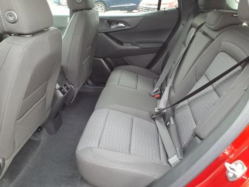 New 2026 Chevrolet Equinox LT FWD image 8