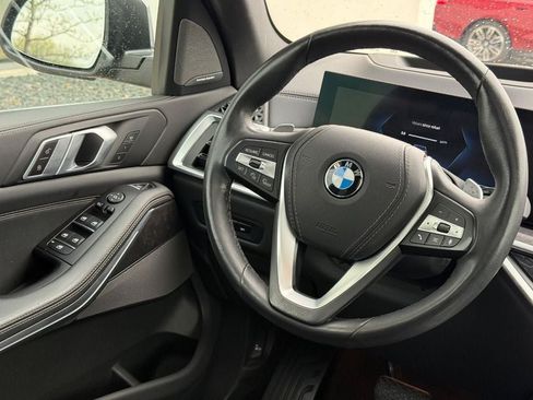 Used 2024 BMW X5 xDrive40i w/ Premium Package AWD/4WD image 13