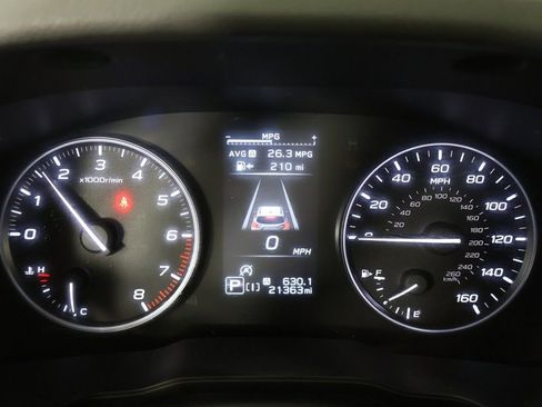 Used 2025 Subaru Crosstrek 2.0i Premium AWD/4WD image 40