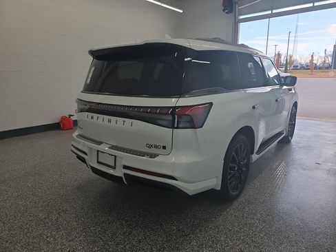New 2026 INFINITI QX80 Autograph image 5