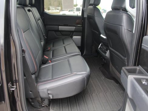 Used 2021 Ford F150 Lariat w/ Equipment Group 502A High image 16