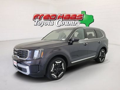 Used 2025 Kia Telluride S