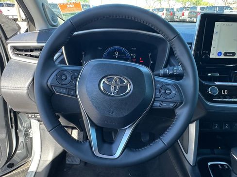 New 2024 Toyota Corolla Cross XLE image 20