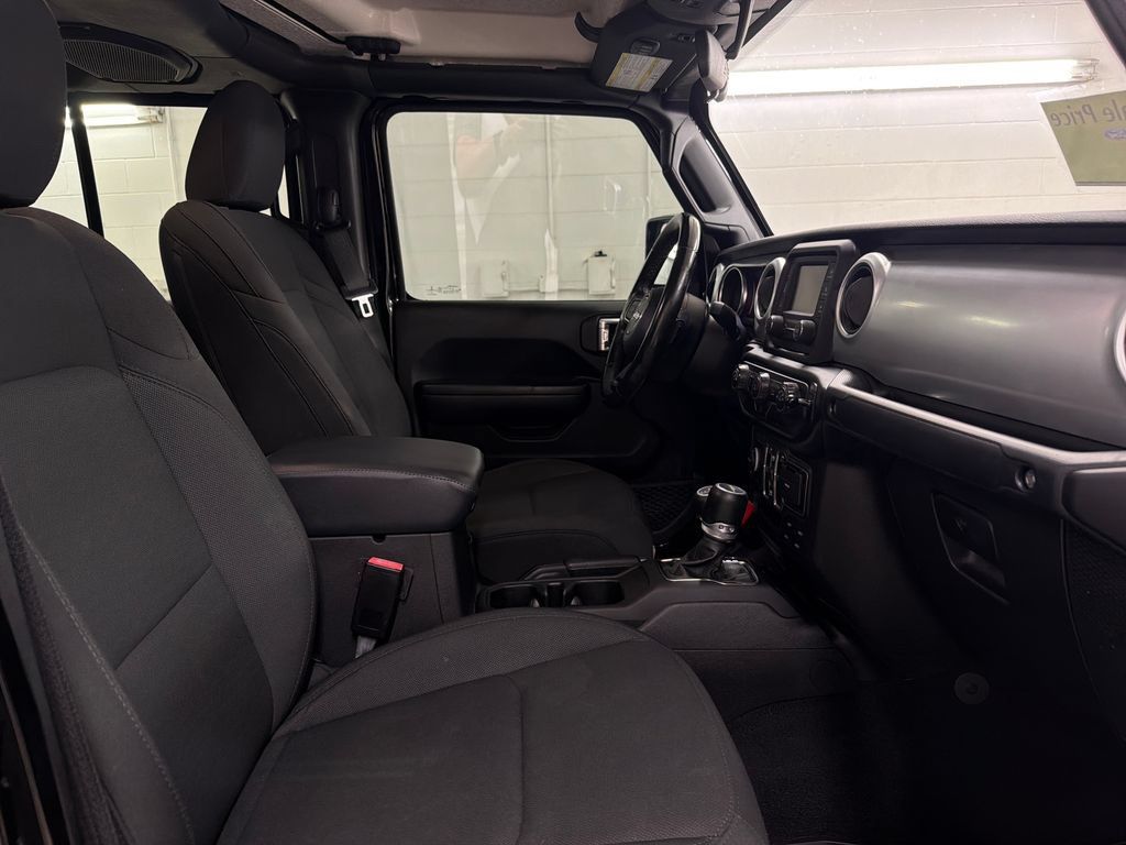 Used 2021 Jeep Gladiator Sport AWD/4WD image 25