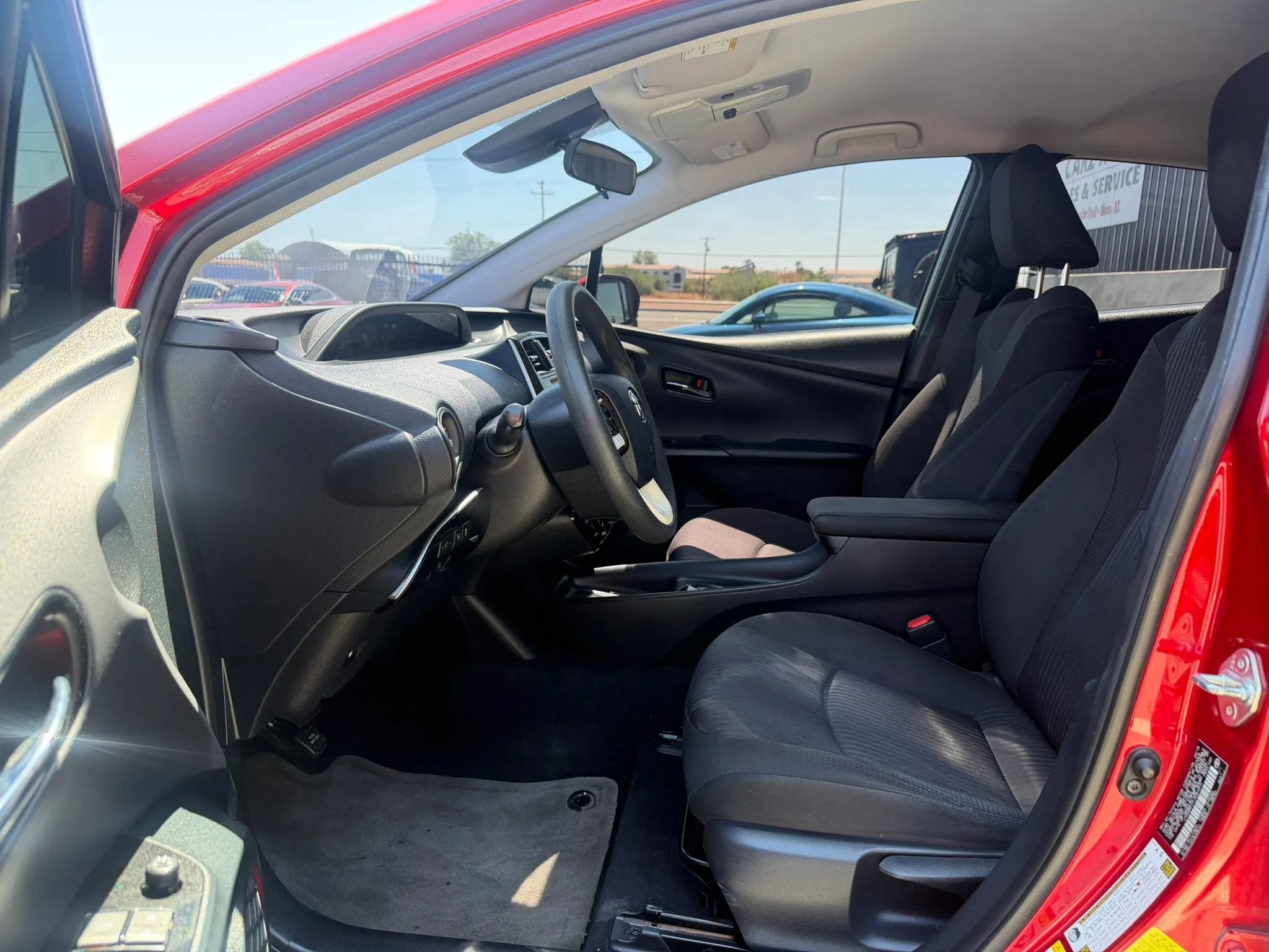 Used 2018 Toyota Prius Two w/ Prius Two Safety Plus Package FWD image 17