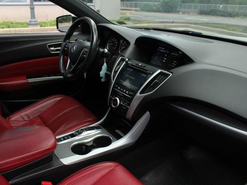 Used 2018 Acura TLX V6 w/ Technology & A-SPEC Pkg AWD/4WD image 27