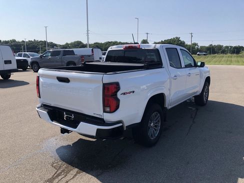 Used 2026 Chevrolet Colorado LT w/ LT Convenience Package AWD/4WD image 8
