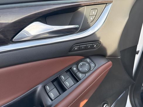 Used 2018 Buick Enclave Avenir w/ Trailering Package image 21