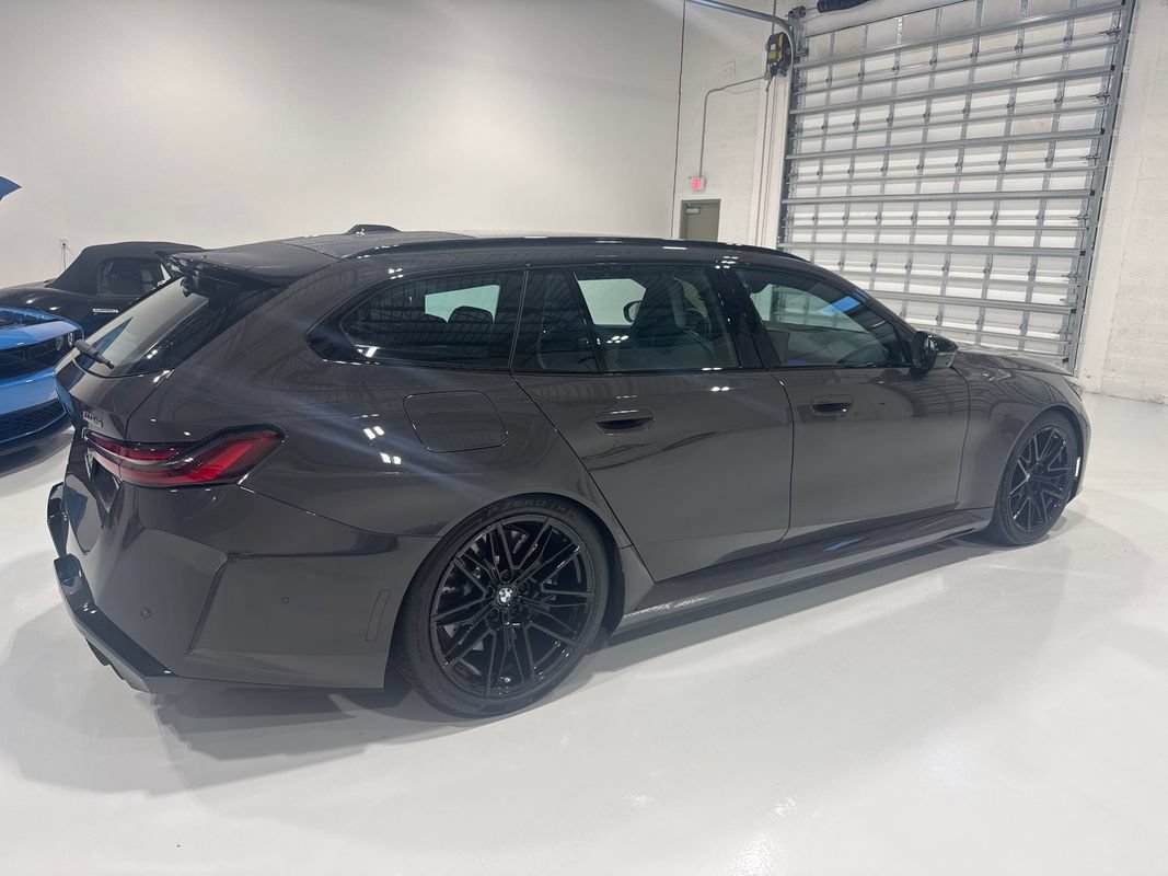 Used 2026 BMW M5 Touring w/ Executive Package AWD/4WD image 6