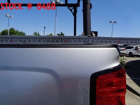 Used 2017 Chevrolet Silverado 1500 W/T RWD image 22