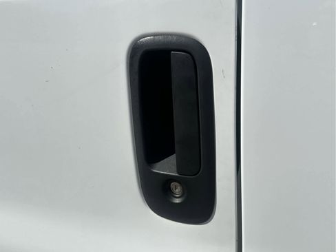 Used 2020 Chevrolet Express 3500 Extended w/ Driver Convenience Package image 13