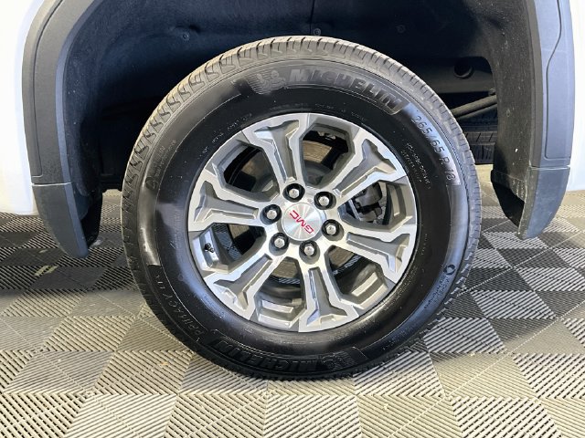 Used 2026 GMC Sierra 1500 SLT RWD image 28