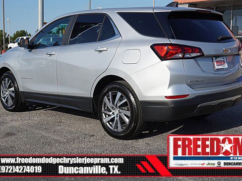 Used 2022 Chevrolet Equinox LT FWD image 3