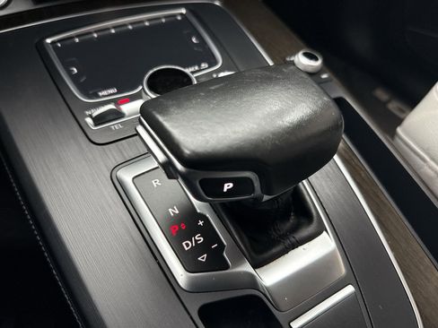 Used 2018 Audi Q5 Prestige w/ Prestige Package image 19