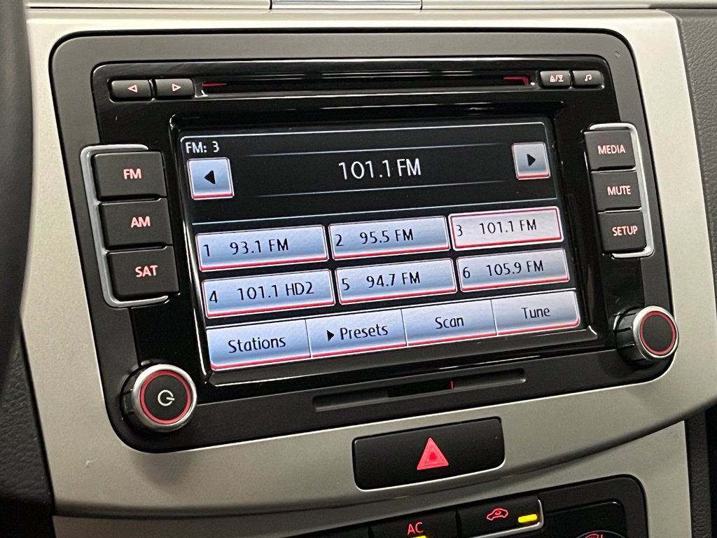 Used 2012 Volkswagen CC Sport FWD image 22