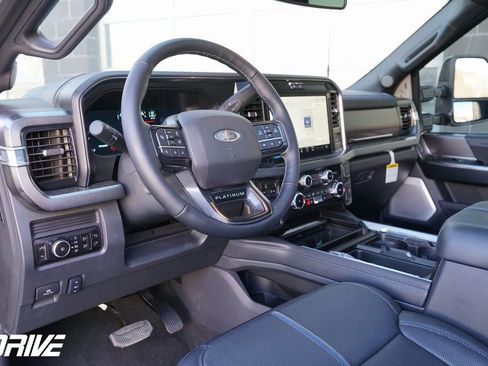 Used 2026 Ford F350 Platinum image 24