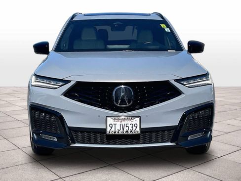 Used 2025 Acura MDX A-Spec image 3