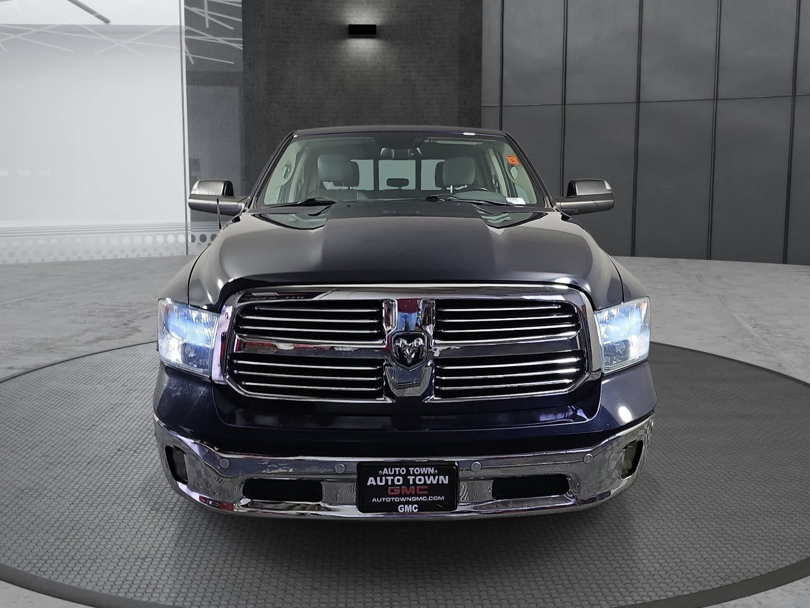Used 2019 RAM 1500 Big Horn AWD/4WD image 2